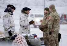 Grenland, ostrvo na vetrometini globalnih borbi za moć: Reportaža iz Nuka Francuski i danski vojnici na Grenlandu