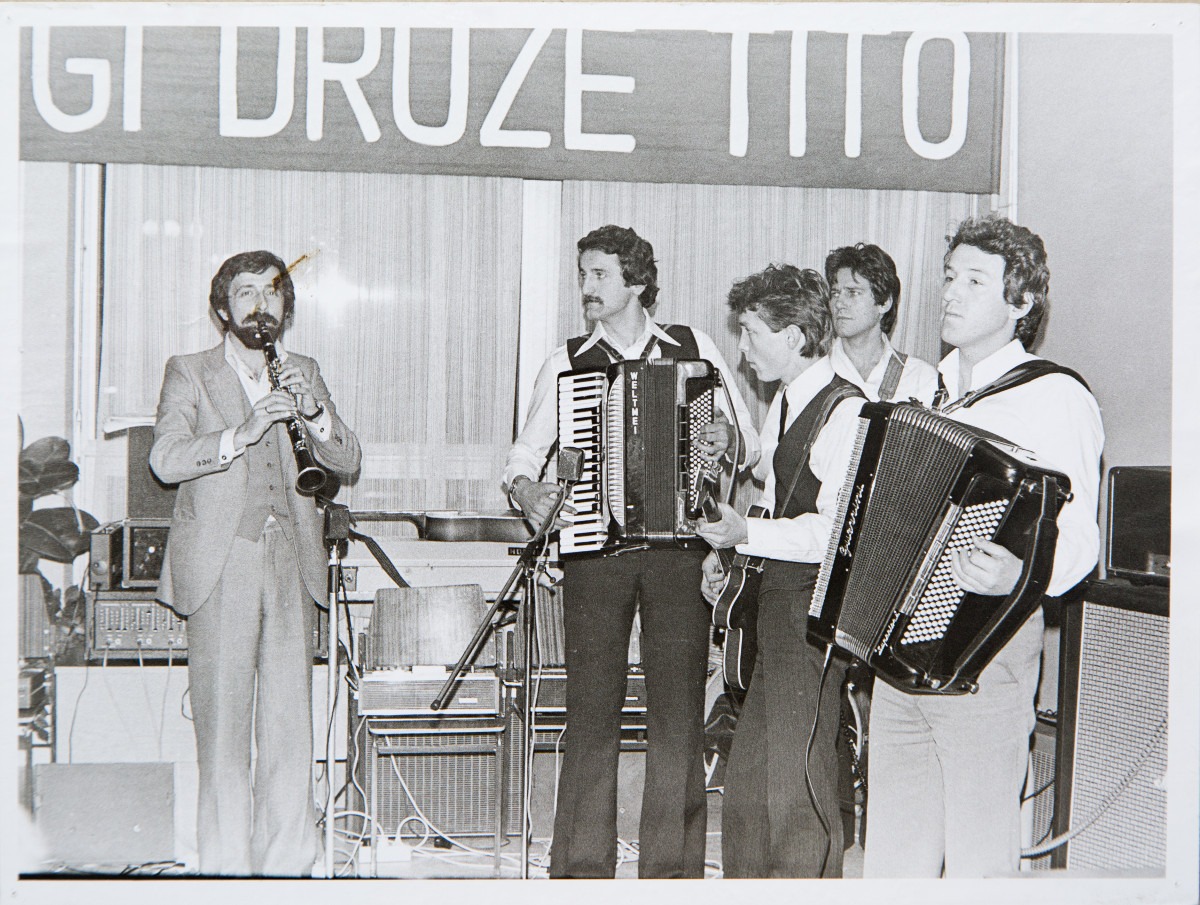 Kulturne aktivnosti u fabrici; Iz kolekcije fotografija Miloša Zvicera