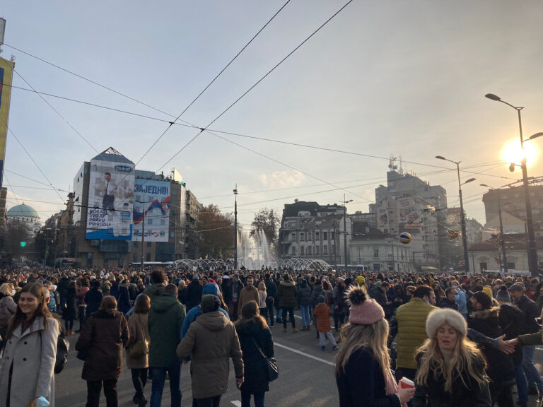 Blokada saobraćajnica u Beogradu, Slavija, 4. Decembar 2021; Foto: Andraš Juhas / Mašina