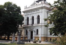 Jovina_gimnazija_-_panoramio