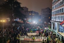„Javni servis ne radi u interesu javnosti“, kažu u sindikatu RTS-a Protest studenata ispred RTS-a; Foto: Mašina