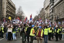 Studenti u blokadi: UKP privela i pustila studente, ali im nije vratila oduzeti novac koji su građani donirali Foto Mašina 2