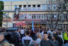 Protest ispred DIF-a u Novom Sadu; Foto: Mašina