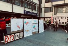Izmene Plana generalne regulacije prete privatizacijom javnog prostora Protest ispred Gradske uprave, kada je otkazana javna rasprava o planu za Nacionalni stadion drugi put