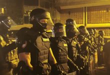 Novinari Mašine sinoć izveštavali u otežanim uslovima policija na protestima