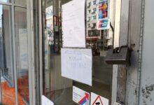 Radnica Apoteke Beograd: Profit ne zna za javno zdravlje katanac na vratima apoteke