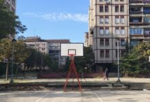 Košarkaški teren u beogradskim blokovima