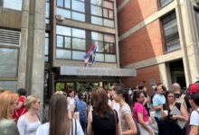 Štrajk upozorenja na Filozofskom u Novom Sadu: Traži se ponovno odlučivanje Senata o profesoru Mihiću photo_2026-06-09 14.10.47