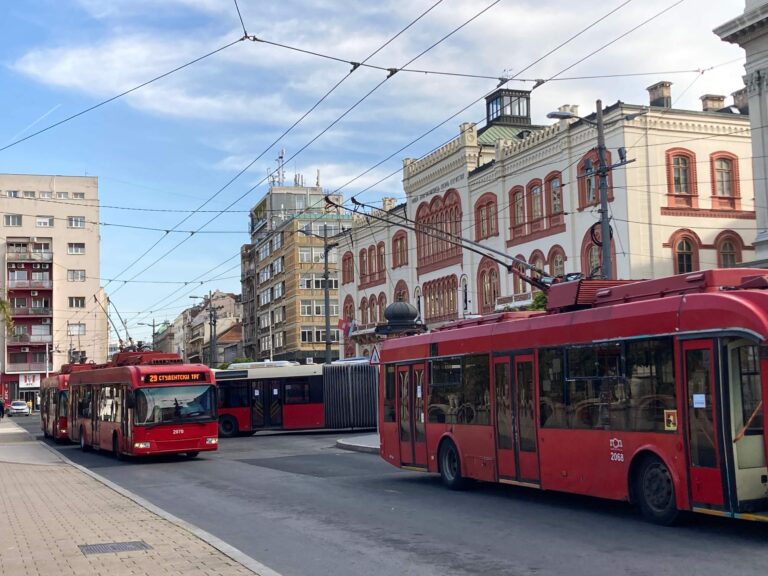 Trolejbusi