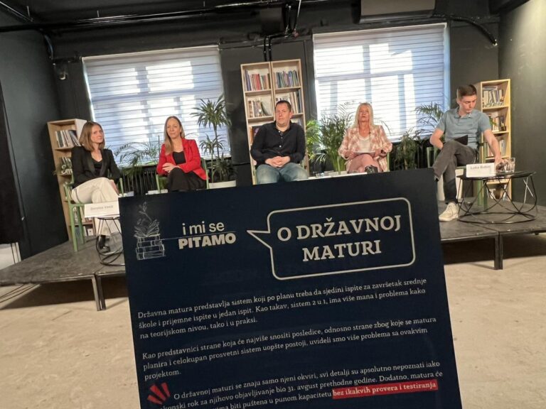 Učesnici tribine
