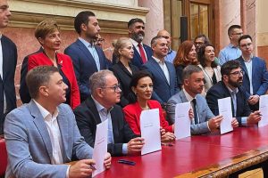 Potpisivanje Dogovora do pobede u Narodnoj skupštini