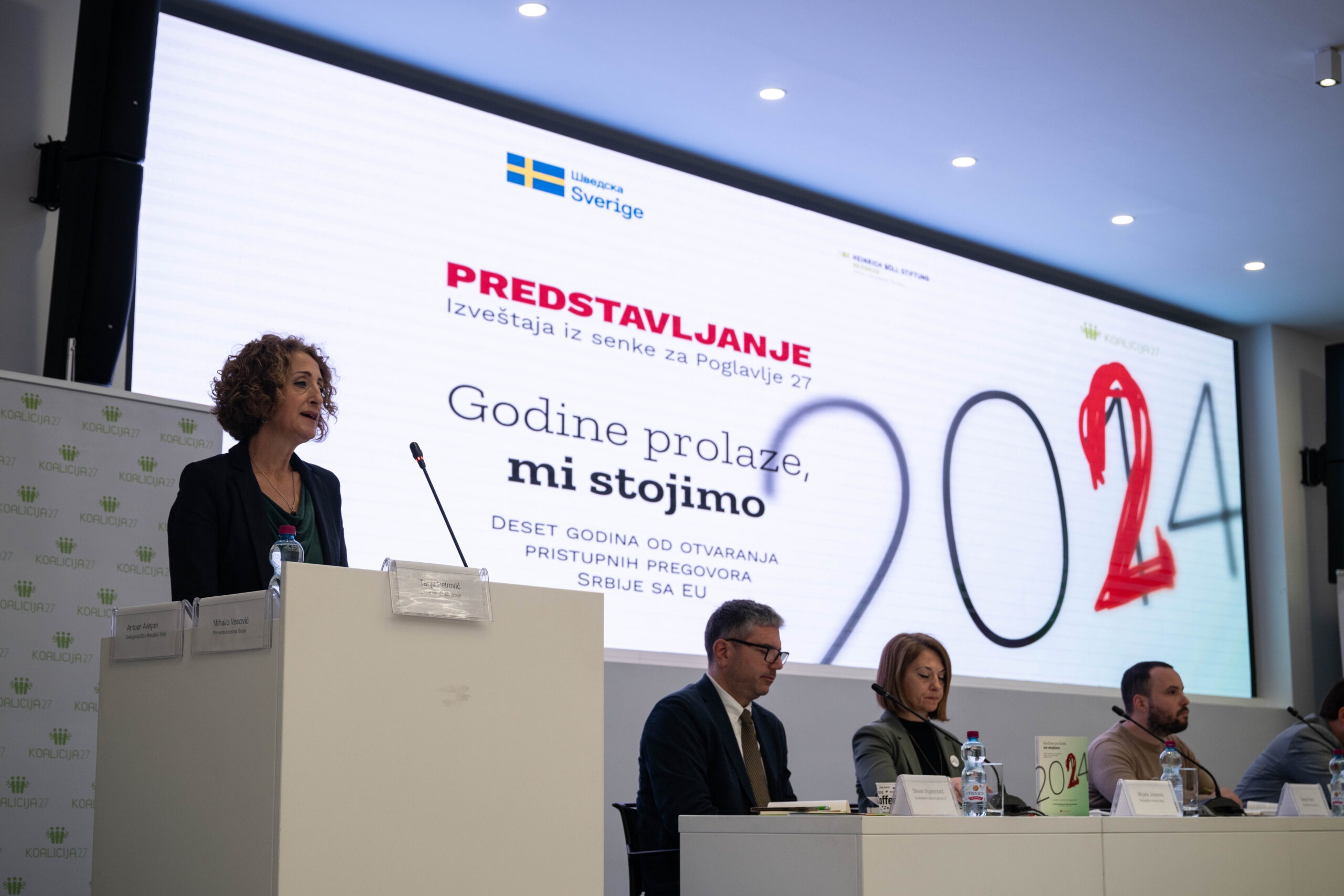 Predstavljanje Izveštaja iz senke; Foto: Koalicija 27