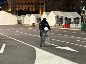 Šatorsko naselje ispred Narodne skupštine