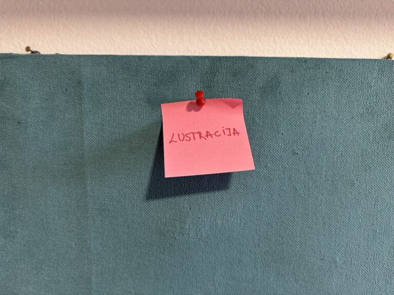 Lustracija