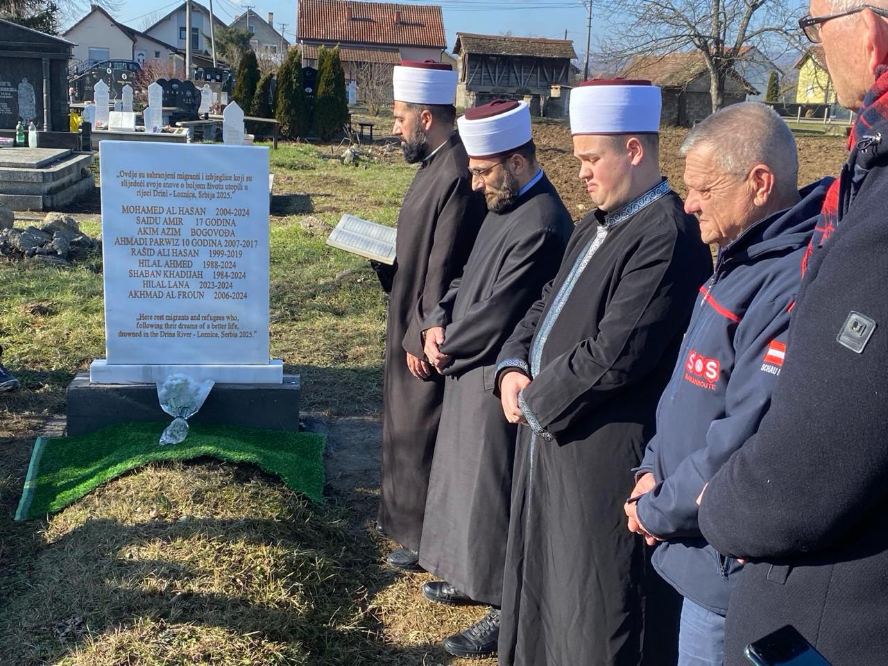 Otkrivanje spomenika migrantima i izbeglicama u Loznici